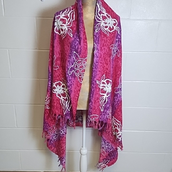Hibiscus Collection Pink and Purple Sarong Large Beach Scarf Sea Turtle - Picture 4 of 7